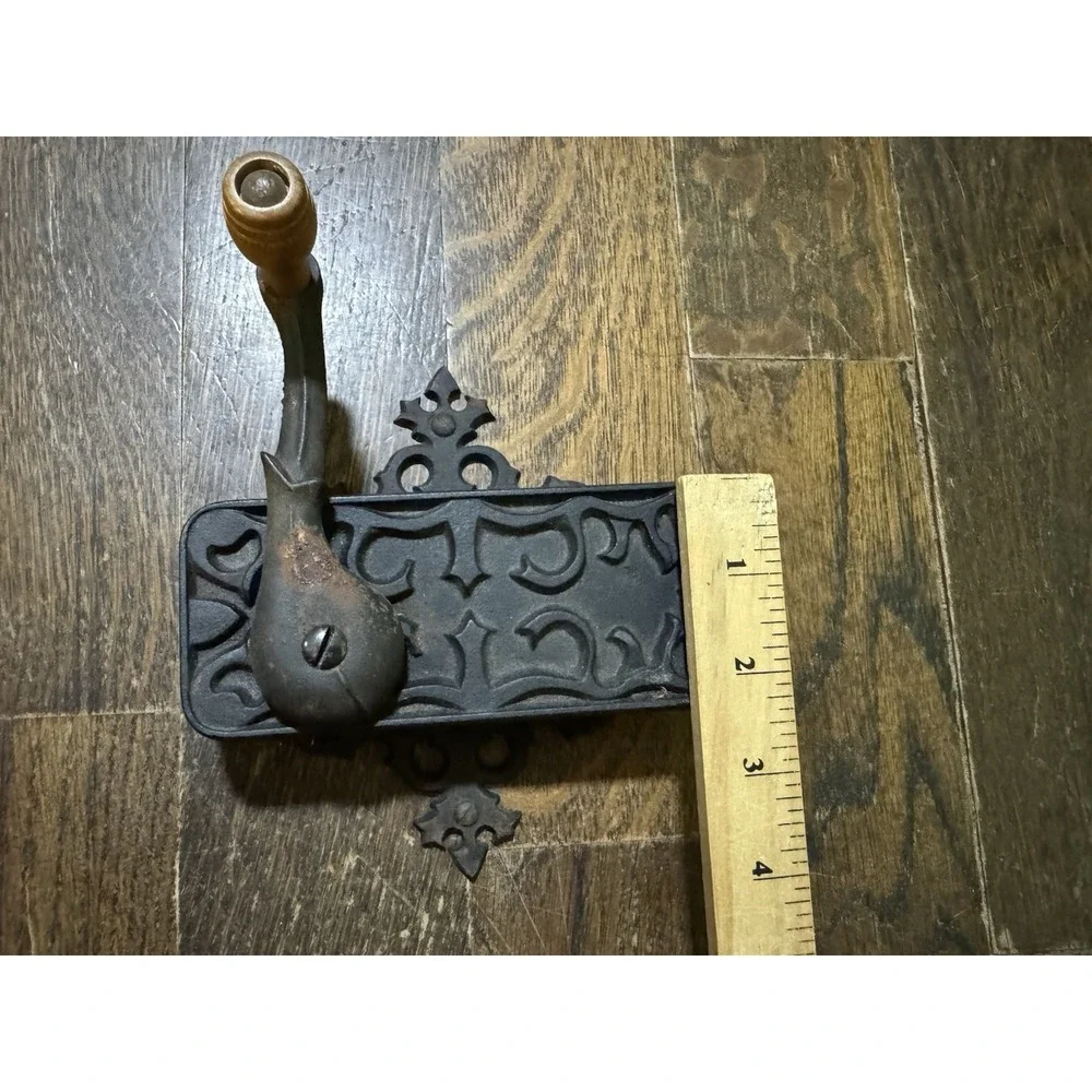 Vintage Antique Cast Iron Wall Mount Dazey Americana Can Opener
